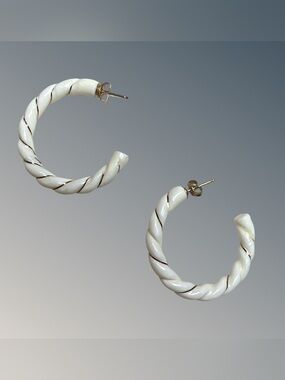 14K Gold Post & Stripe Carved Bakelite Twisted Rope Vintage Earrings